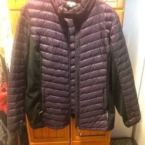 Unisex bran new purple spring jacket. Size XXL.